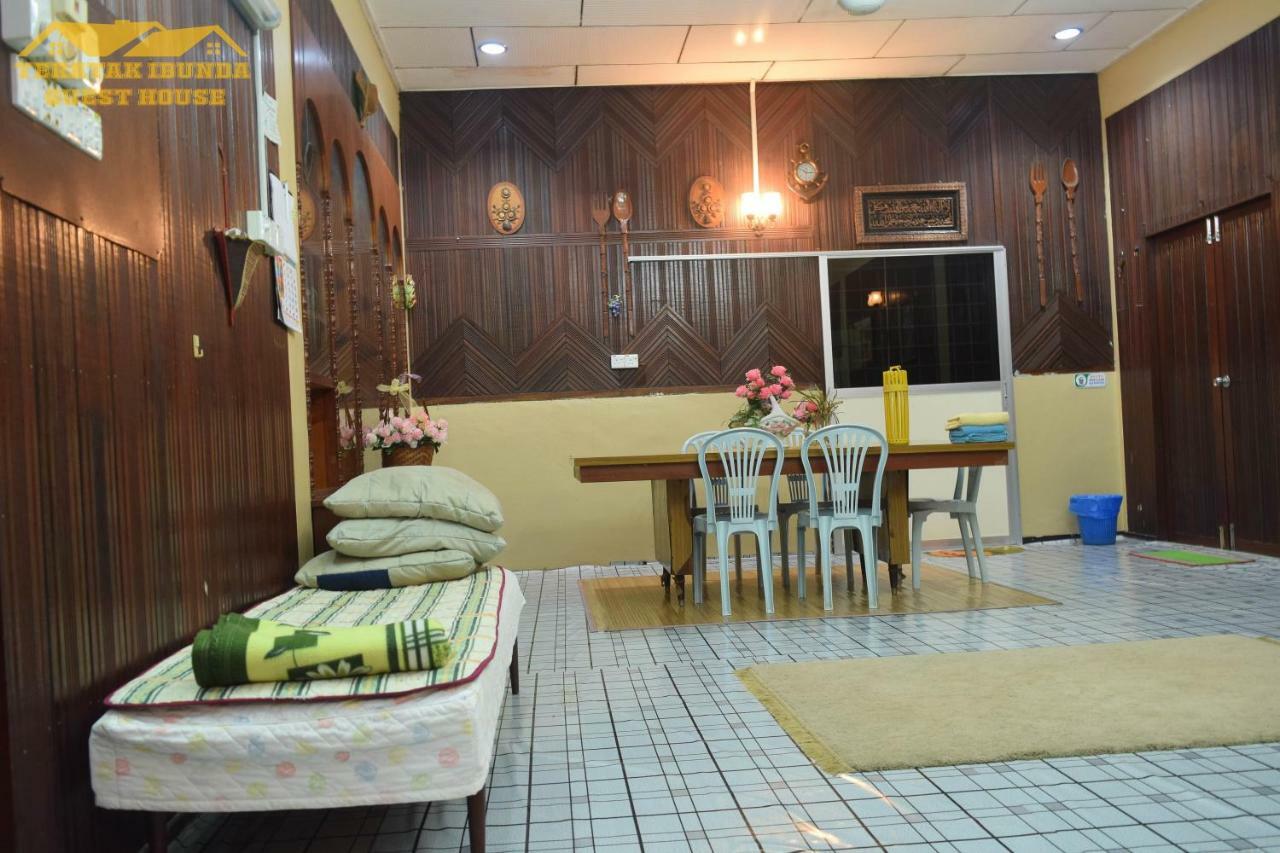 Teratak Ibunda Guest House Kota Bharu Buitenkant foto