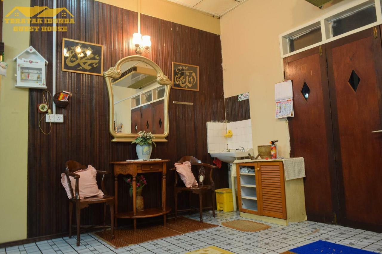 Teratak Ibunda Guest House Kota Bharu Buitenkant foto