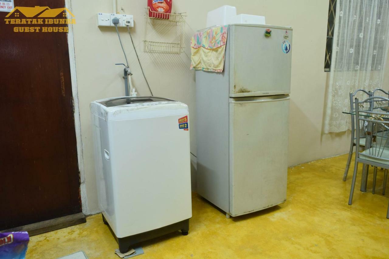 Teratak Ibunda Guest House Kota Bharu Buitenkant foto